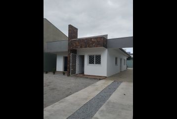 Casa  pra locação em Caiobá